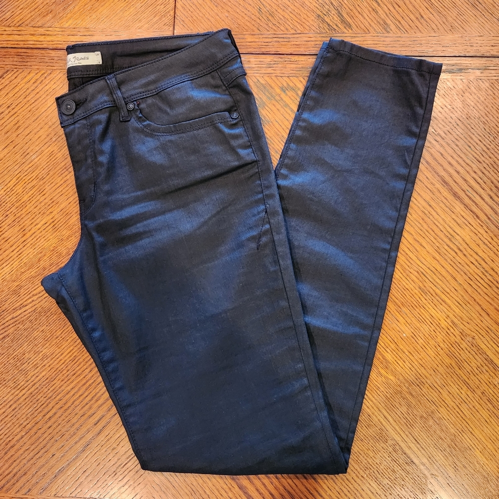 Truck Jeans Low Rise Skinny Leg Jeans